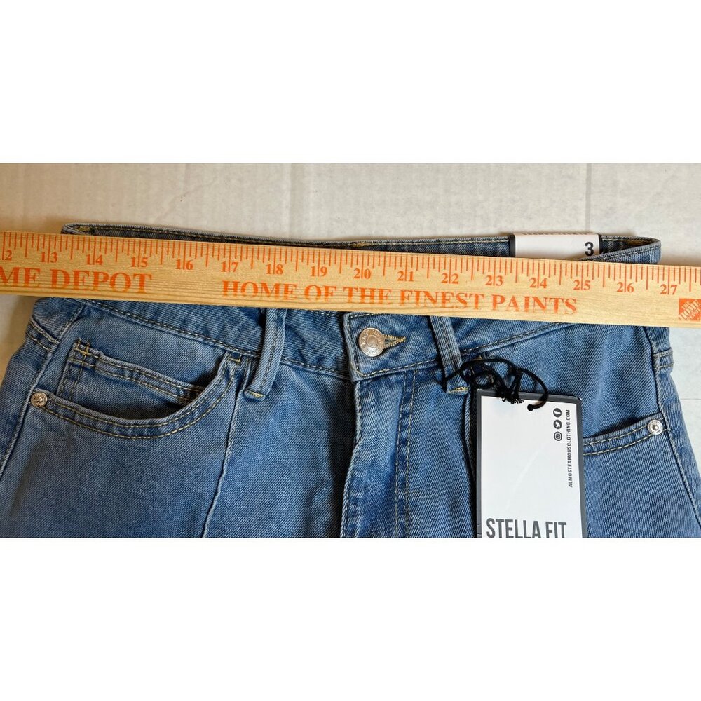 Almost Famous Stella Fit Jeans - Picture 10 of 11